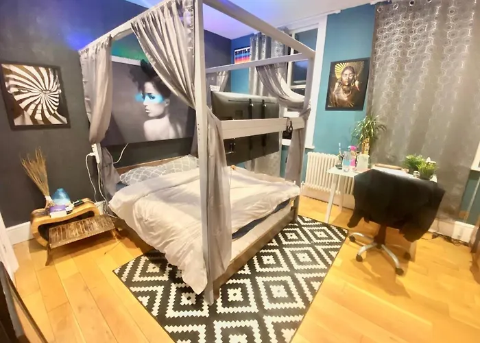 3Bed 2Bath Poplar Townhouse