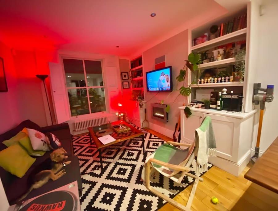 Hébergement de vacances 3bed 2bath Poplar Townhouse Londres